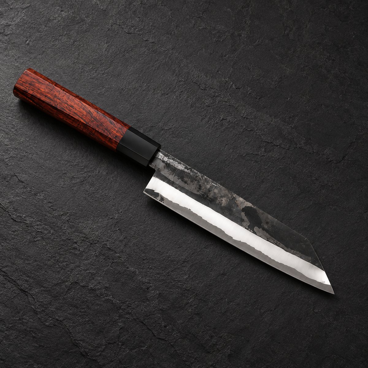 SENKO Bunka – rent produktbilde på mørk skifer