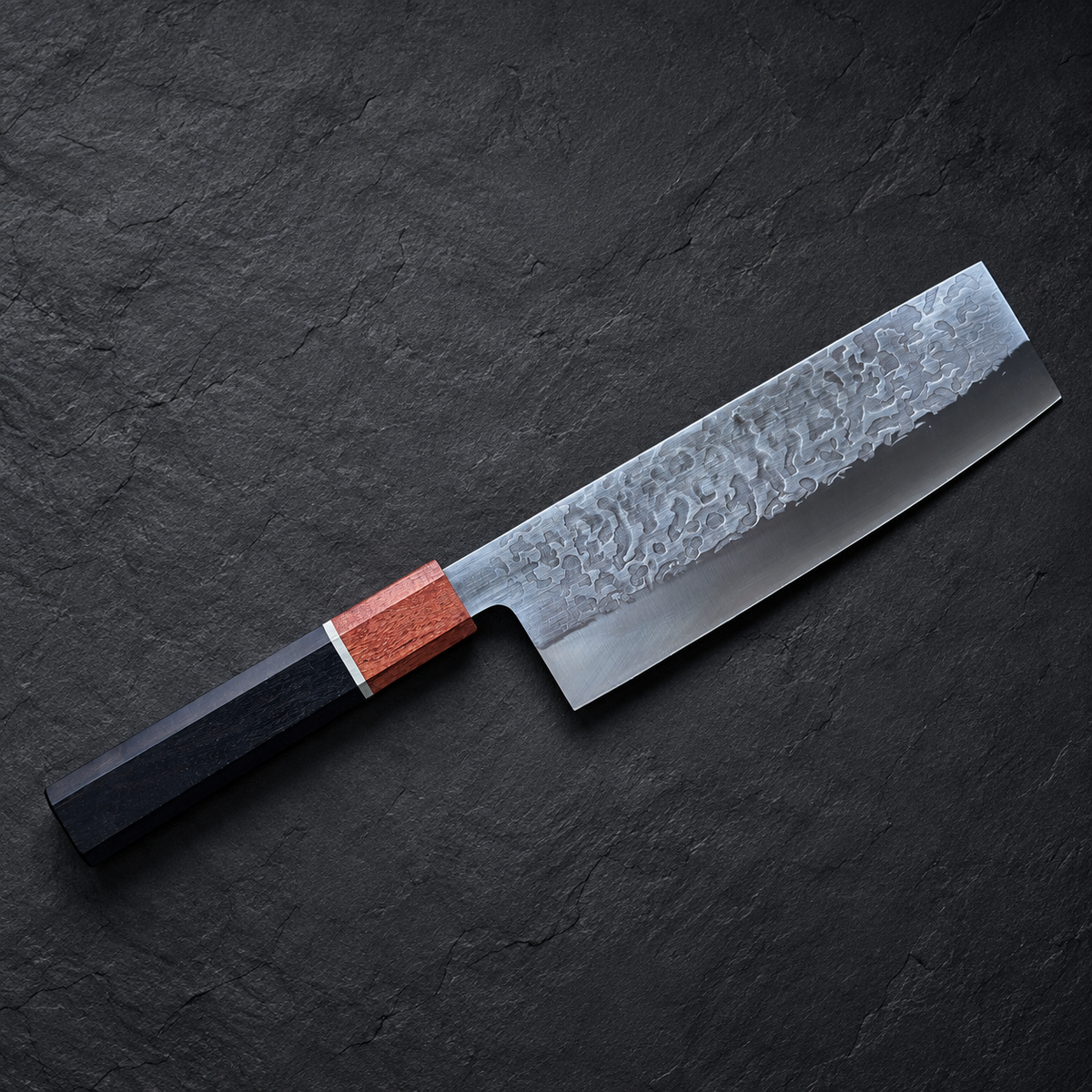Senko Stainless Nakiri – rent produktbilde på mørk skifer