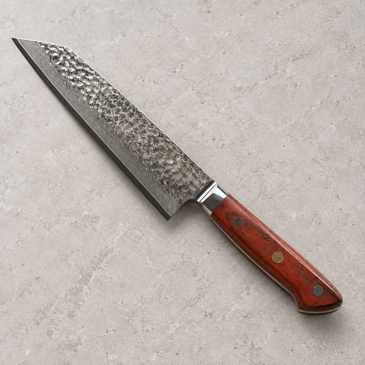 Senko Vintage Kiritsuke – trekvart produktvinkel på lys steinbakgrunn